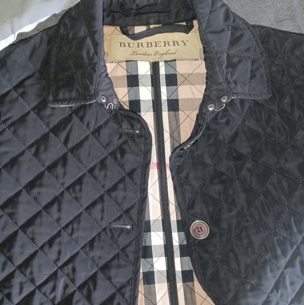 Women's Burberry jacket